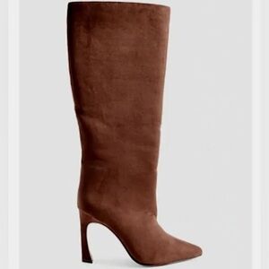 NWT Express Faux Suede Comma Heel Boot in Mocha